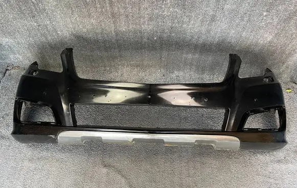 Mercedes-Benz R W251 Front bumper R-KLASA W251 LIFT