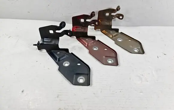 Fender mounting bracket