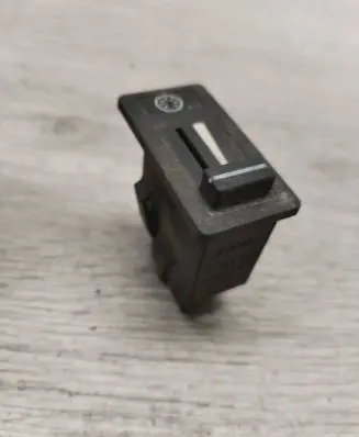 Multifunctional control switch/knob