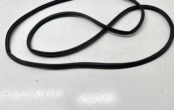 Ford Explorer VI Rubber seal front door (on door) MB5BS20530