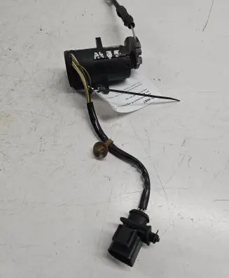 Audi A4 S4 B5 8D Accelerator pedal position sensor 0205001032