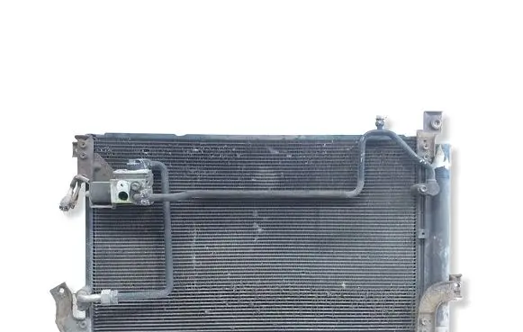 Toyota Corolla Verso E121 A/C cooling radiator (condenser) 4433100890