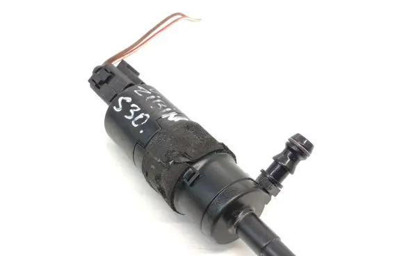 Audi A4 S4 B8 8K Headlight washer pump 3B7955681