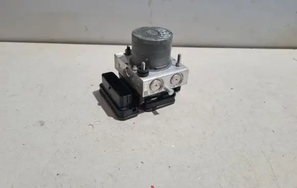 Maserati Levante ABS Pump 6701037380 0265956481
