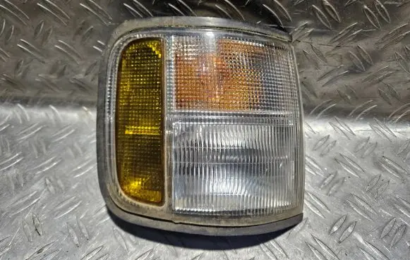 Opel Monterey Front indicator light 18-3265B
