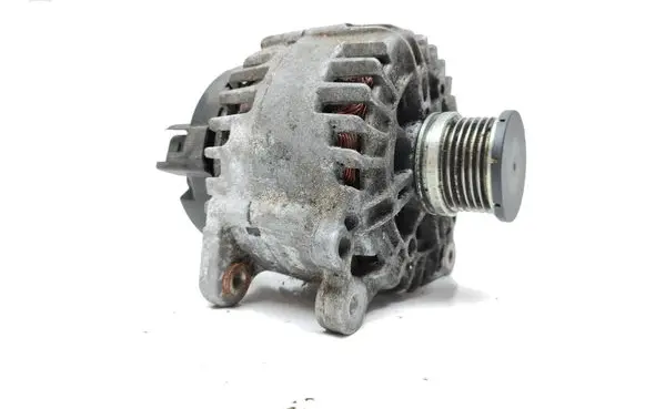 Volkswagen PASSAT B8 Generator/alternator 03L903023L 2612004E 115081454