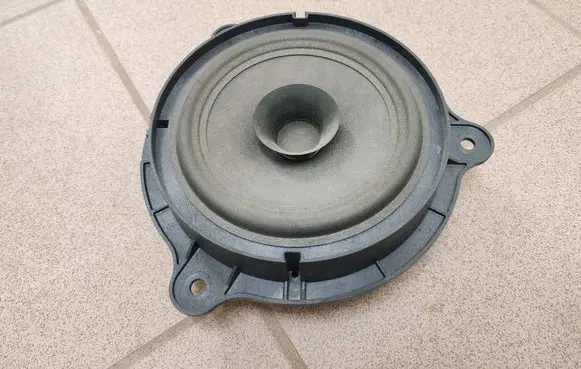 Nissan Note (E11) Rear door speaker 7606500454
