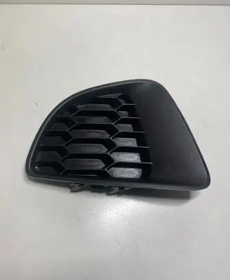 Front bumper lower grill