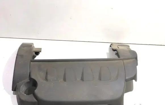 Engine cover (trim)
