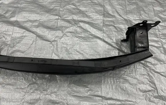 Skoda Octavia Mk2 (1Z) Front bumper cross member 1Z0807111 4718