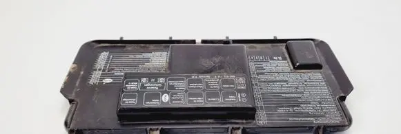 Audi 80 90 S2 B4 Fuse box cover 8A0941801