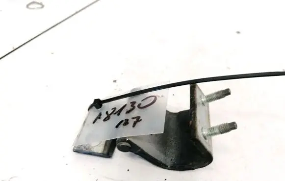 Citroen Xsara Picasso Tailgate/trunk/boot hinge