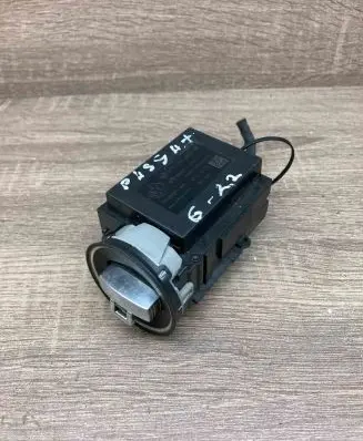 Volkswagen PASSAT B6 Ignition lock 3C0905843M