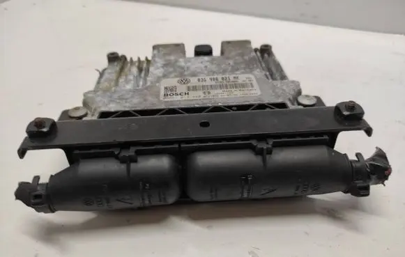 Volkswagen PASSAT B6 Engine control unit/module 03G906021NK 0281013440 1039S17241