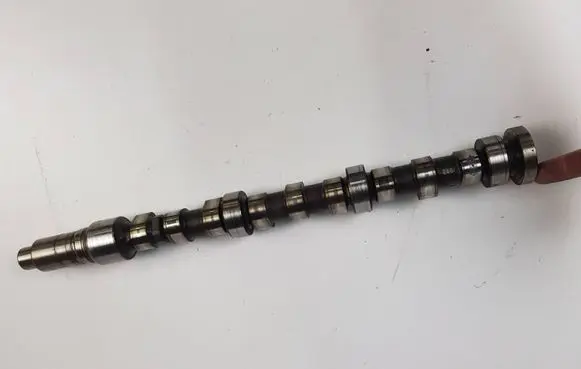 Chrysler Pacifica Camshaft 351889