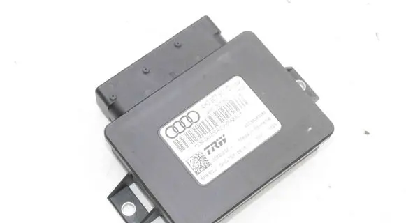 Audi A8 S8 D4 4H Rear brake EMF control unit/module 4H0907801C