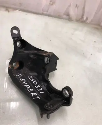 Peugeot Expert Other engine part 9815492580