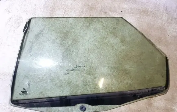 Citroen Xantia Rear door window glass