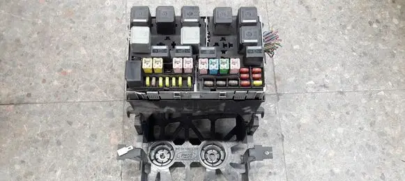 Ford Transit Fuse box set a2c53102865