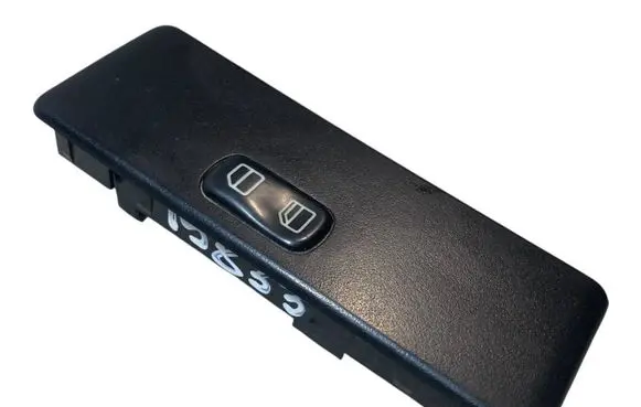 Mercedes-Benz Vito Viano W638 Electric window control switch A0055453807
