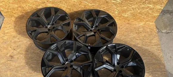 Audi Q8 R23 light alloy rim 4m8601025 b003285