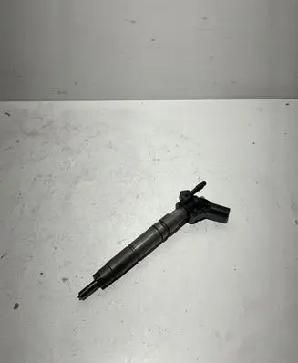 Mercedes-Benz S W221 Fuel injector 6420701387 0445115064
