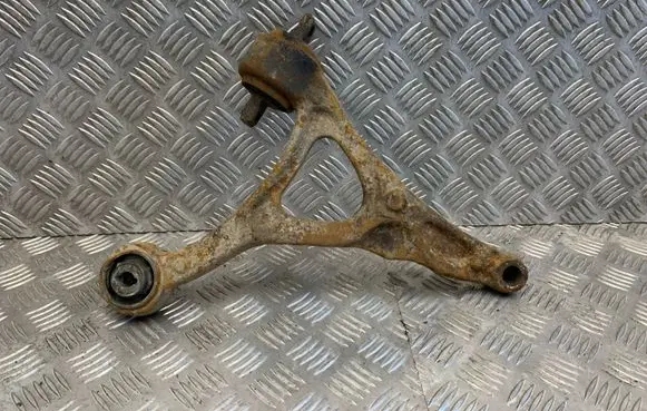Volvo XC90 Front control arm 31304045