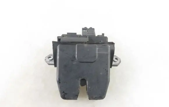 Volvo V50 Tailgate/trunk/boot lock/catch/latch 8M51R442A66AB