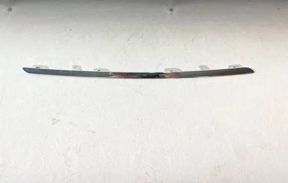 Renault Scenic IV - Grand scenic IV Front bumper upper radiator grill 623835104R