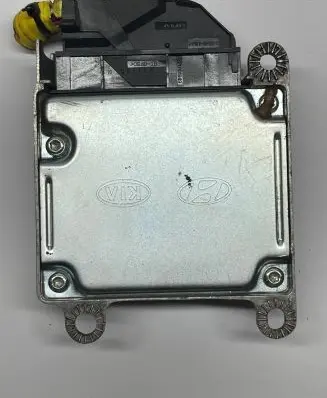 KIA Sedona Airbag control unit/module 0K52Y677F0A