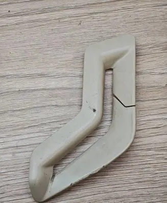 Volvo XC90 Seat belt trim 13550
