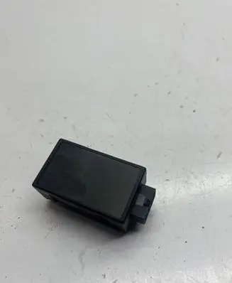 Ford Focus Seat heating relay 11002298A