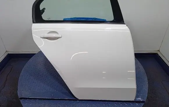 Audi Coupe Rear door 