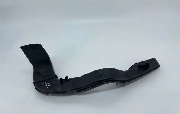 Ford Kuga I Air intake duct part 7M519E635AD 8V419E635CC