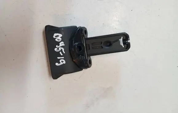 Volvo XC90 Hand brake release handle 8683963