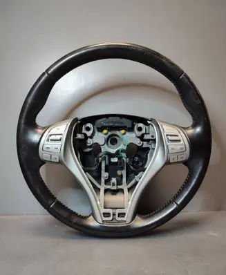 Nissan Qashqai Steering wheel 34154207B 34216879A