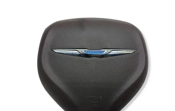 Chrysler Pacifica Steering wheel airbag 1236R0412 P5UV82GTVAB