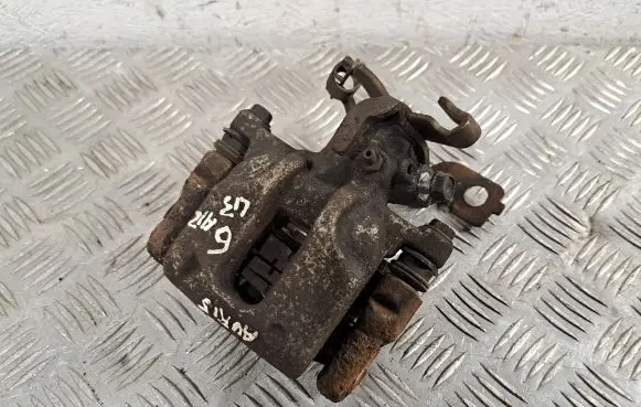 Toyota Auris 150 Rear brake caliper 4783012220 4782109010