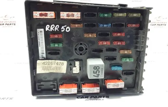 Volkswagen PASSAT B6 Fuse module 3C0937125 42267478