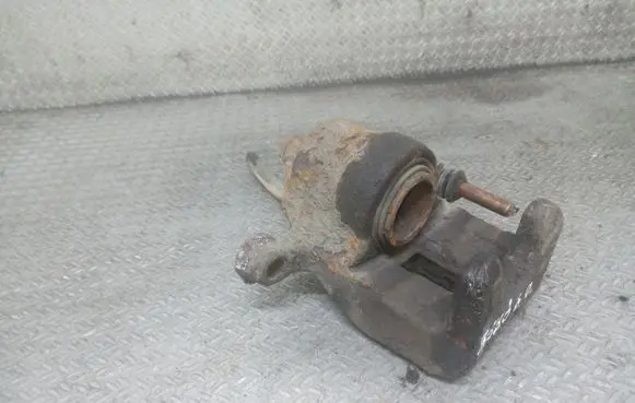 Infiniti FX Rear brake caliper