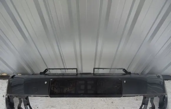 Volkswagen Golf VI Front bumper R11P3