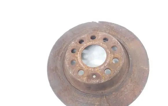 Volkswagen PASSAT B6 Rear brake disc