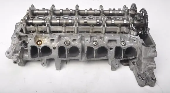 BMW 2 F46 Engine head 85136810500
