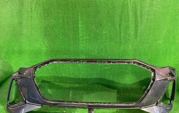 Audi e-tron Front bumper