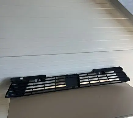 Opel Astra L Front bumper lower grill 9839979680 04010000300