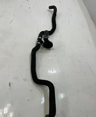Audi A8 S8 D4 4H Engine coolant pipe/hose 4H1819674AE | 888.119.701