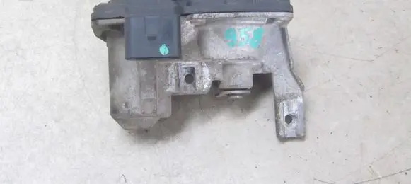 Audi Q3 8U EGR valve 51500204