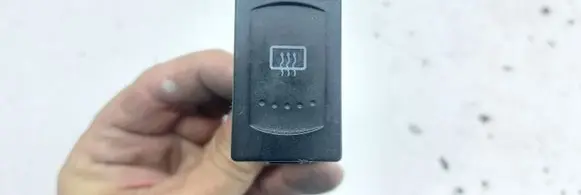 Volkswagen PASSAT B5 Windscreen/window heater switch 3B0959621 3B0959621C