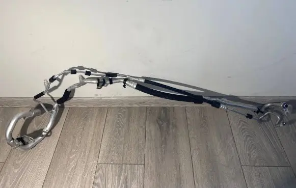 Mercedes-Benz GLC X253 C253 Engine coolant pipe/hose A2138302602 2138302602
