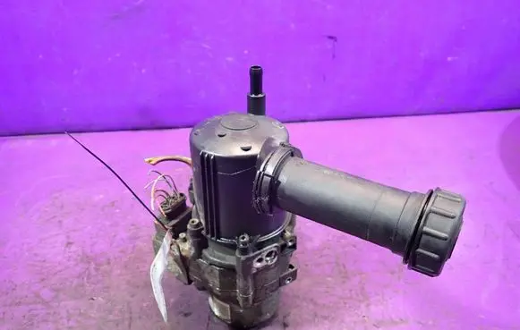 Citroen C4 I Power steering pump
